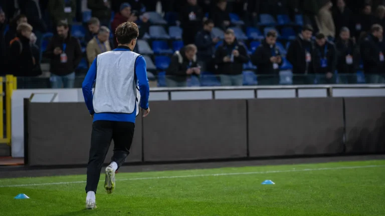 Sfeerbeeld van Club Brugge rond de transferinteresse in Carlos Forbs
