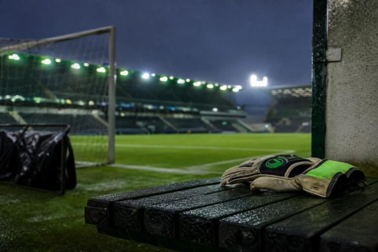 Keeperscontext bij Cercle Brugge tijdens een gespannen transferzomer zonder herkenbare gezichten