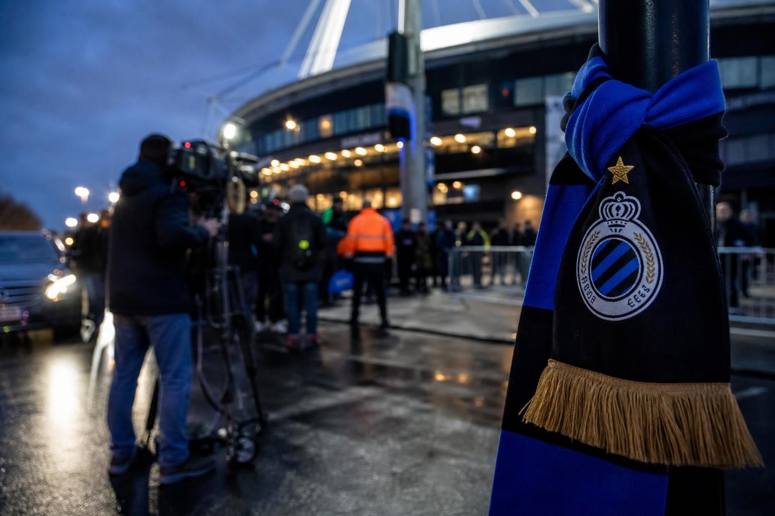 Transfercontext rond Club Brugge bij de zoektocht naar een middenvelder