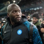 Romelu Lukaku in een gespannen voetbalcontext rond Napoli