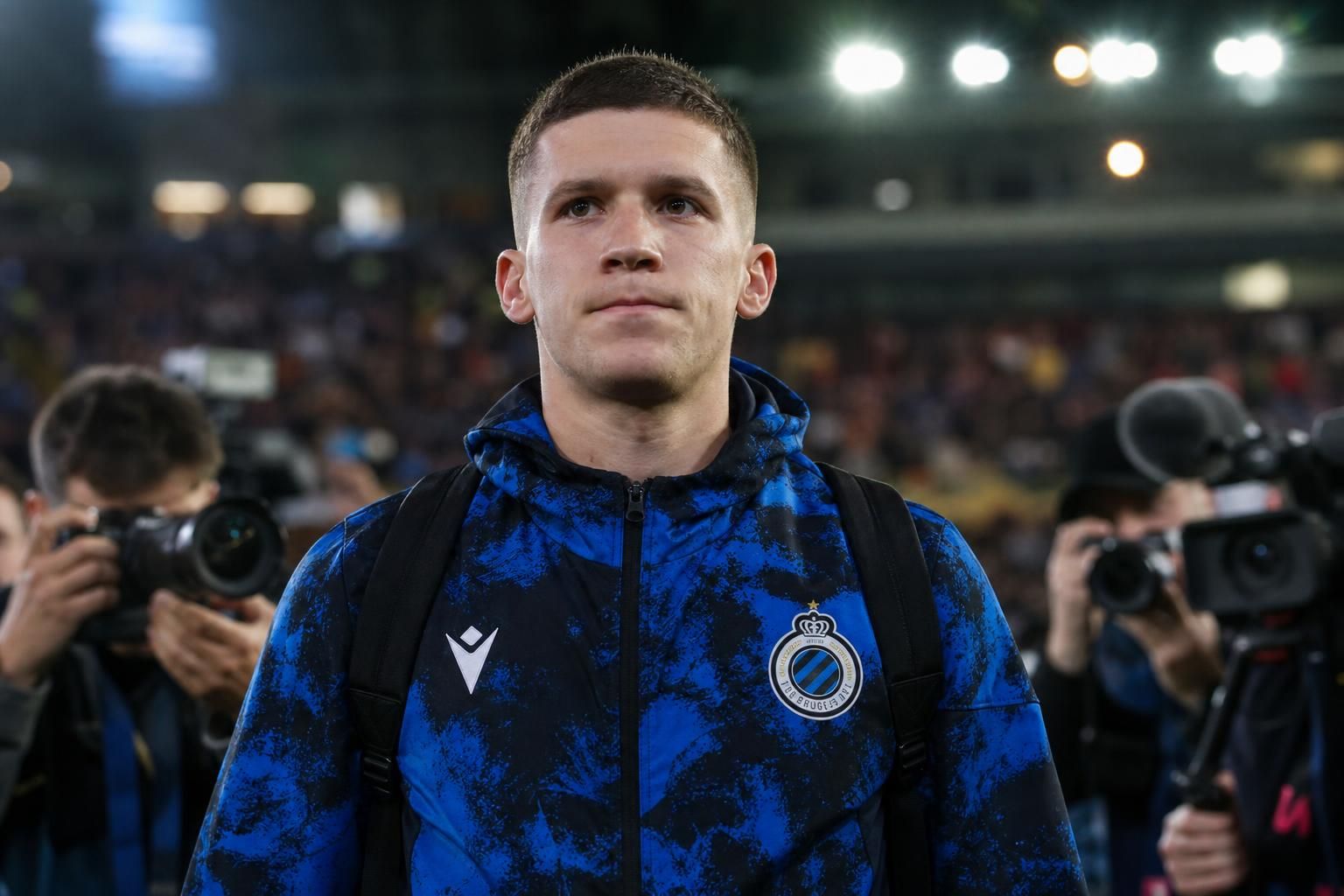 Christos Tzolis in de context van een mogelijke transfer van Club Brugge naar Arsenal