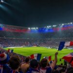 Sfeervolle WK-kwartfinalecontext met spanning rond Frankrijk, Spanje en de Rode Duivels