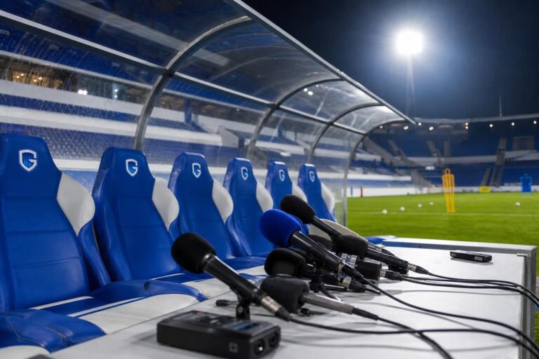 Gespannen trainerssfeer bij KRC Genk tijdens een woelige voorbereiding