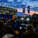 Transferachtige sfeer rond Club Brugge met blauw-zwarte accenten en spanning rond Nicolo Tresoldi