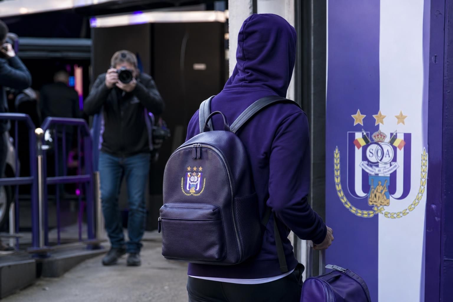 Nathan De Cat verlaat RSC Anderlecht voor Hoffenheim.