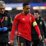 Youri Tielemans bij de Rode Duivels in een gespannen opwarmingsmoment op het WK