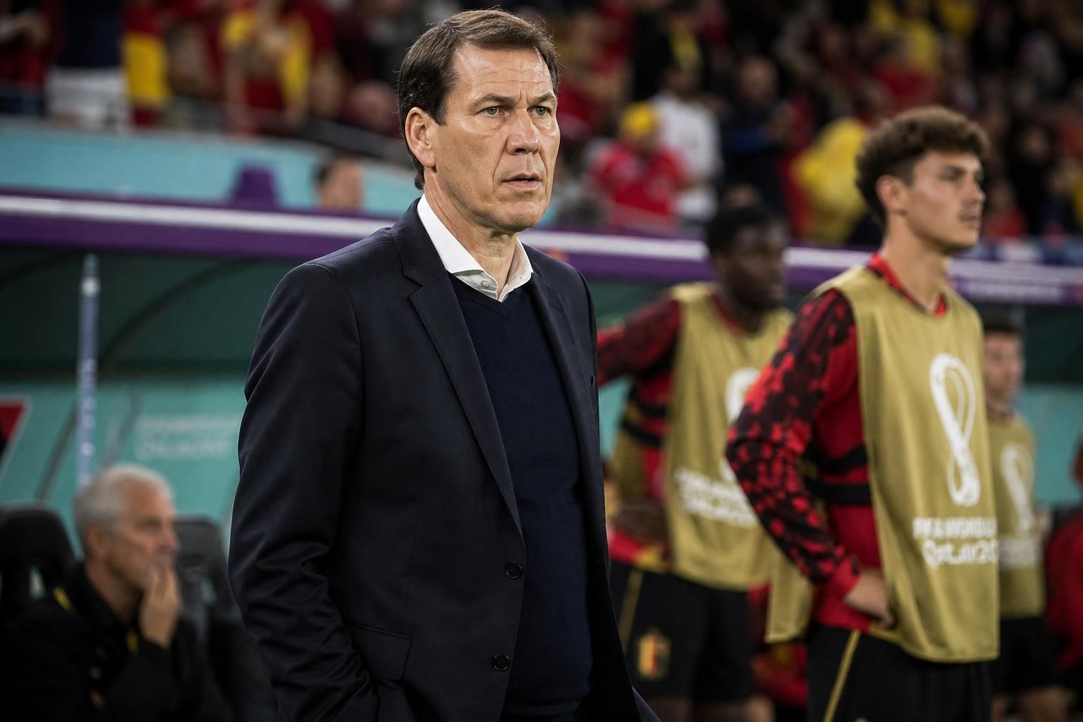 Rudi Garcia langs de lijn tijdens een gespannen WK-avond van de Rode Duivels