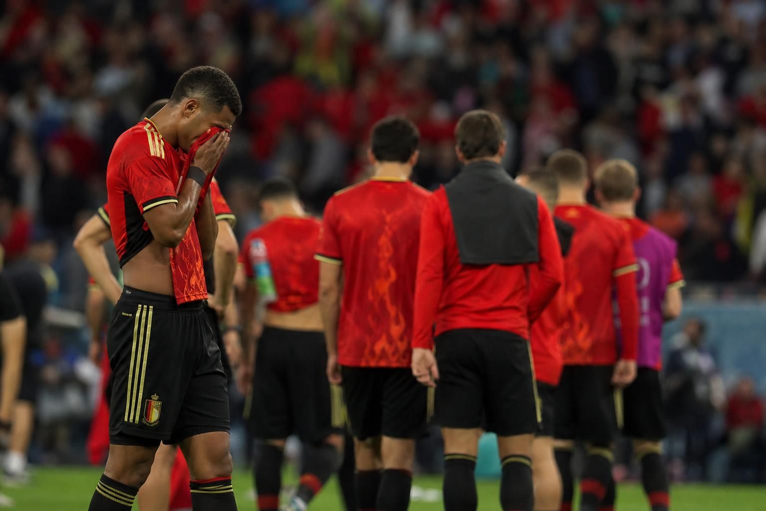 Rode Duivels verwerken ontgoocheling na uitschakeling in een stadion