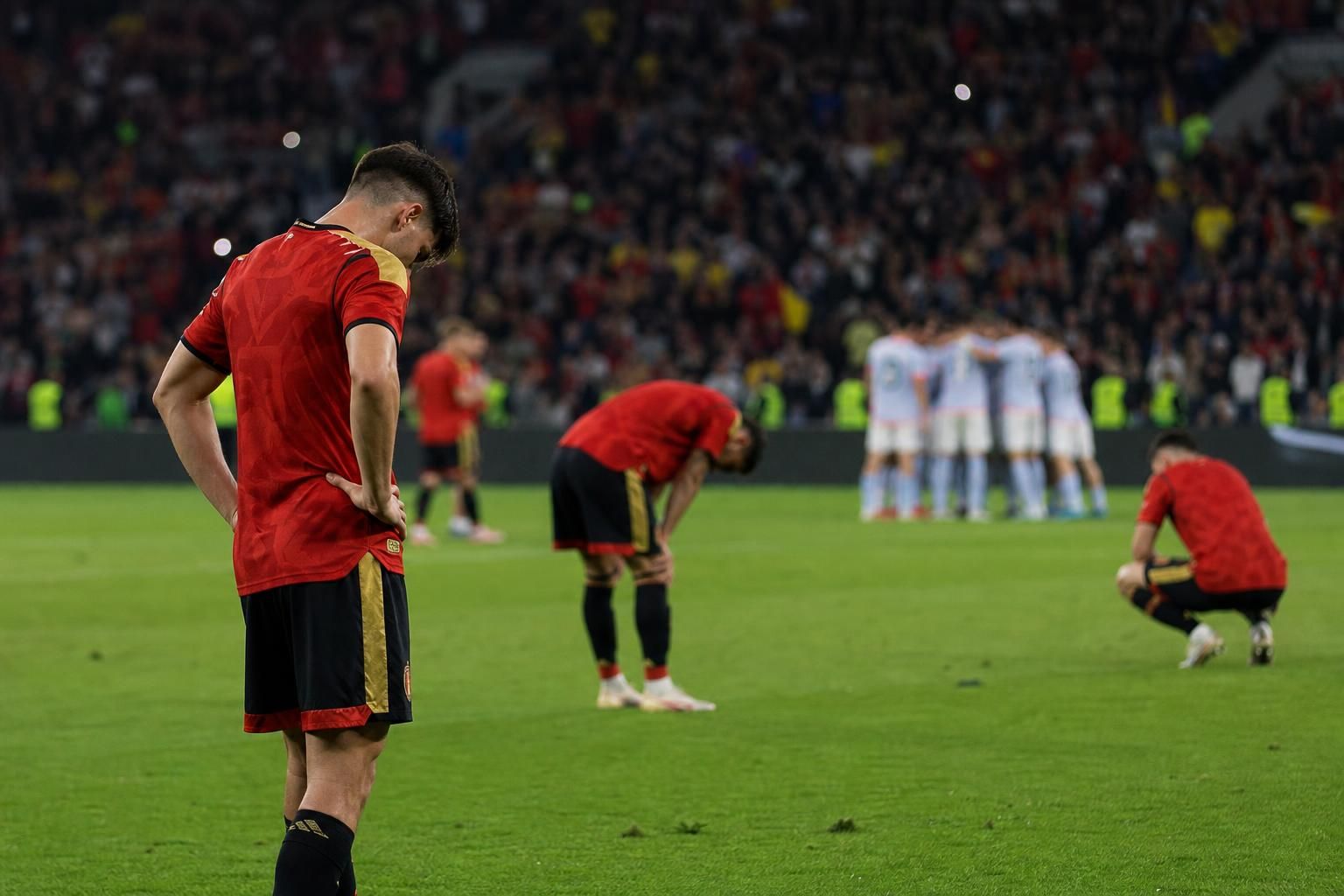 Rode Duivels verwerken de WK-uitschakeling na de nederlaag tegen Spanje
