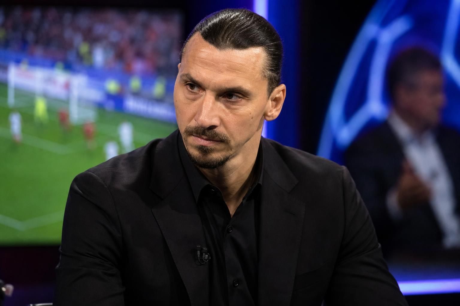 Zlatan Ibrahimovic analyseert de Belgische kwartfinale tegen Spanje na de fout van Senne Lammens