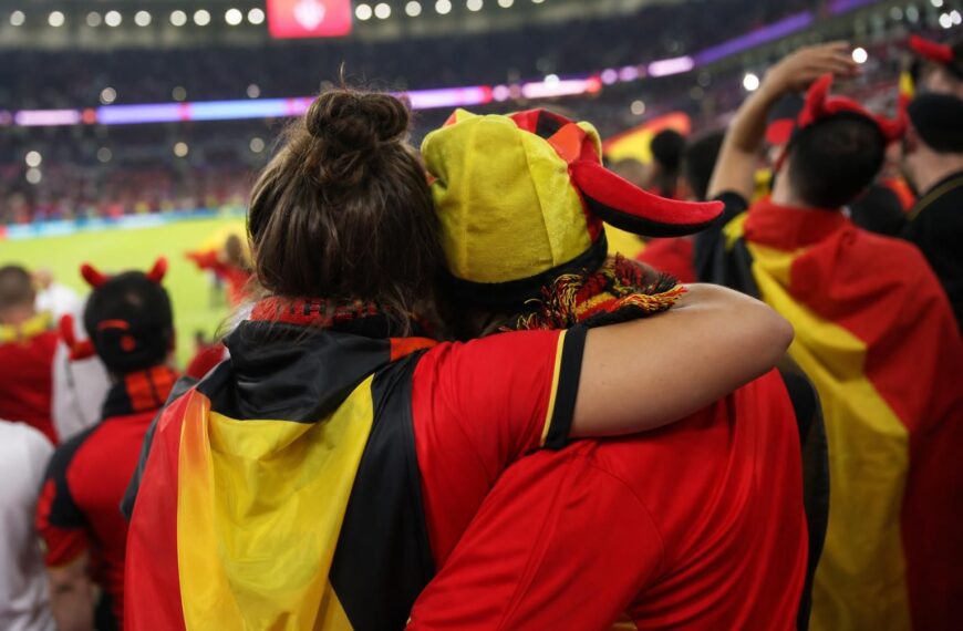 Belgische supporters tonen warme steun na het WK van de Rode Duivels