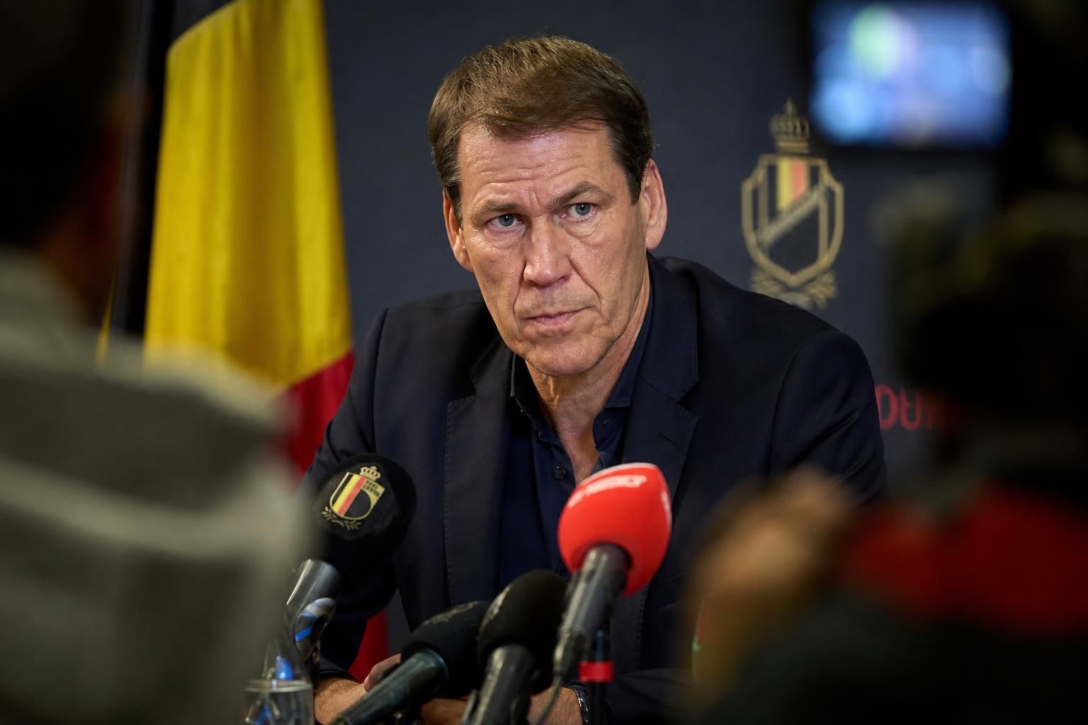 Rudi Garcia tijdens een gespannen persmoment bij de Rode Duivels