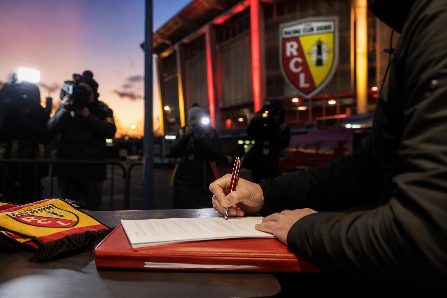 Transfercontext rond Thorgan Hazard en RC Lens na zijn vertrek bij Anderlecht