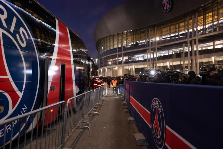 Transfersfeer rond Paris Saint-Germain na de berichtgeving over Lucas Digne