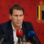 Rudi Garcia tijdens een gespannen persmoment bij de Rode Duivels