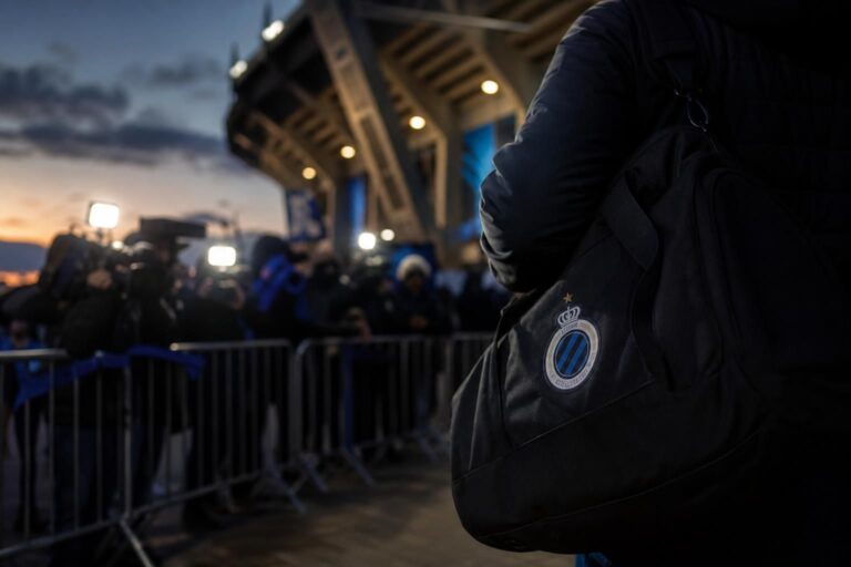 Transfercontext rond Club Brugge en Jesse Bisiwu richting Barcelona