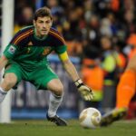 Iker Casillas in een gespannen WK-finalecontext rond de beroemde kans van Arjen Robben
