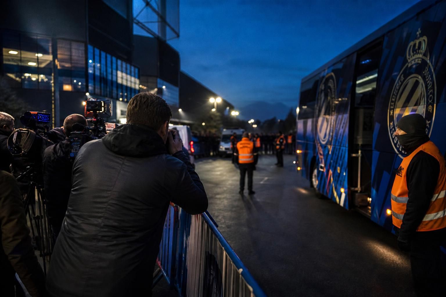 Transfercontext rond Club Brugge met spanning rond een mogelijke spitsentransfer