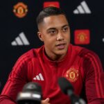 Youri Tielemans in een transfercontext bij Manchester United