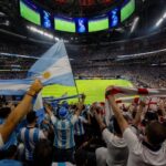 Supporterssfeer rond een beladen WK-halve finale tussen Argentinië en Engeland