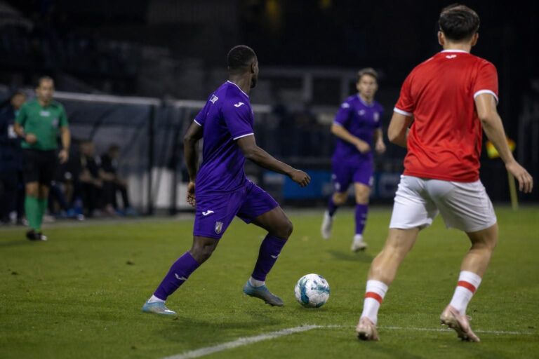 RSC Anderlecht tijdens een besloten oefenwedstrijd in aanloop naar de Europese campagne