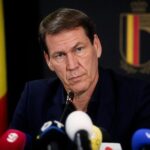 Rudi Garcia tijdens een gespannen persmoment bij de Rode Duivels
