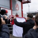 Transferbeeld rond de terugkeer van Nayel Mehssatou bij KV Kortrijk