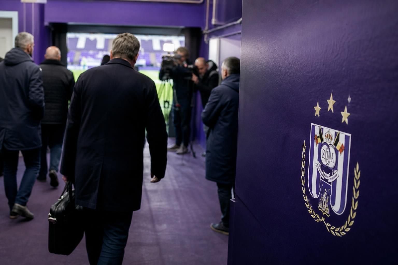Transfercontext rond Anderlecht en La Louvière zonder herkenbare gezichten