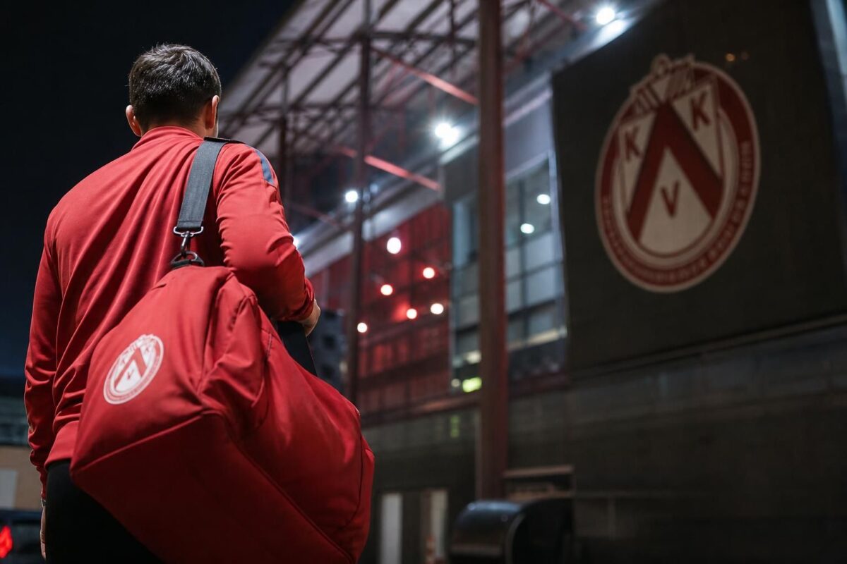 Transfercontext rond KV Kortrijk in het Guldensporenstadion