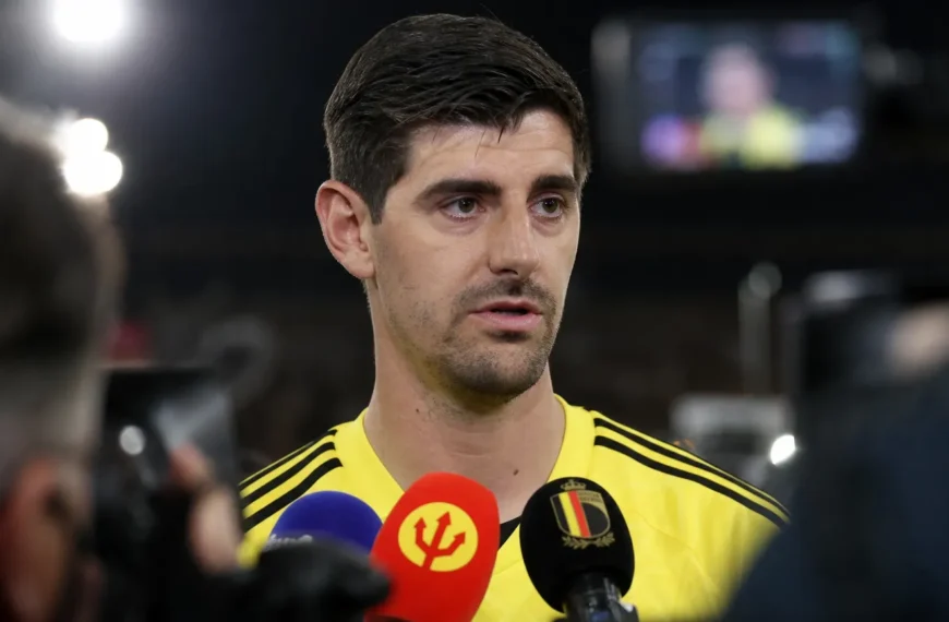 Thibaut Courtois bij de Rode Duivels in aanloop naar een gesprek met Mark van Bommel