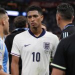 Jude Bellingham in een gespannen wedstrijdsfeer na Engeland-Argentinië
