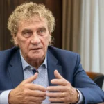Jean-Marie Pfaff tijdens een rustig interviewmoment binnenshuis.