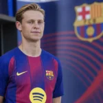 Frenkie de Jong tijdens een spelersvoorstelling van FC Barcelona.