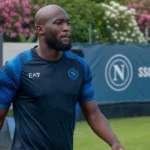 Romelu Lukaku in trainingskleding van SSC Napoli op het trainingscomplex.