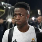 Vinícius Júnior in een gespannen transfercontext rond Real Madrid en Arsenal