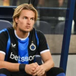 Romeo Vermant op de bank tijdens een wedstrijd van Club Brugge.