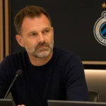 Ivan Leko spreekt tijdens een media-interview in een ruimte van Club Brugge.