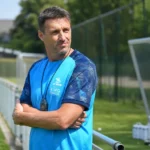 Timmy Simons tijdens een training van OH Leuven op het oefenveld.