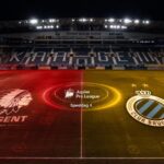 KAA Gent en Club Brugge tegenover elkaar in een donkere stadionscan voor speeldag 4