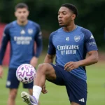 Een trainingsmoment op het complex van Arsenal.