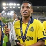 Relebohile Mofokeng viert met Union de gewonnen Supercup