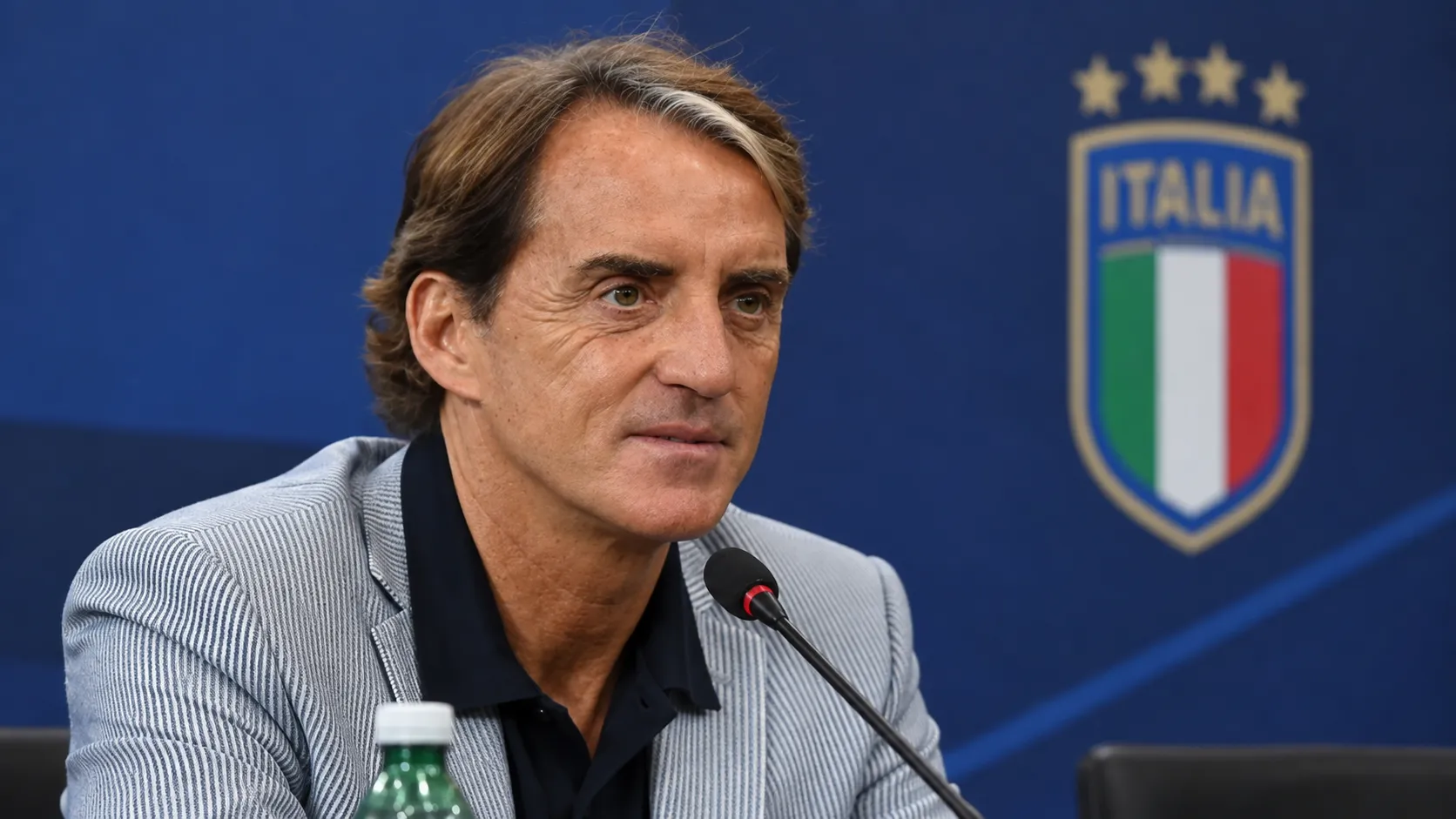 Roberto Mancini tijdens een persconferentie van Italië in Rome.