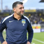 Issame Charaï van KVC Westerlo op de zijlijn na een wedstrijd.