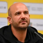 Frédéric De Meyer tijdens een persmoment van STVV.