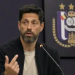 Vítor Bruno spreekt op een persconferentie van RSC Anderlecht.