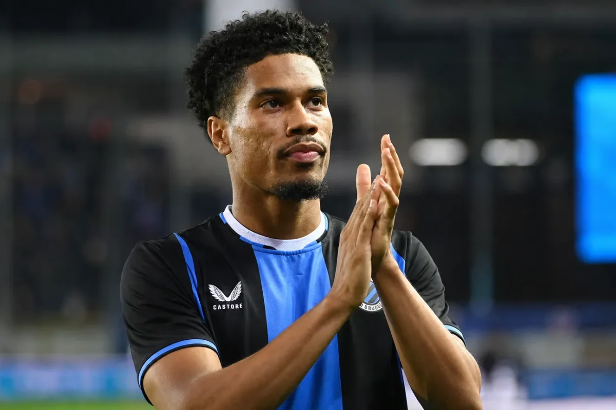 Félix Lemaréchal van Club Brugge op het veld na een wedstrijd.