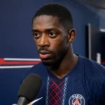 Ousmane Dembélé in PSG-tenue tijdens een interview na de wedstrijd.