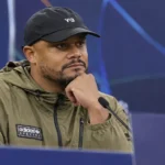 Vincent Kompany tijdens een persmoment na een wedstrijd.
