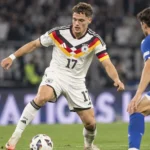 Een Duitse international in actie tijdens een Nations League-wedstrijd.