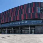 Lege voorzijde van de Arena Kombëtare in Tirana, een van de speelstadions van het EK U21.